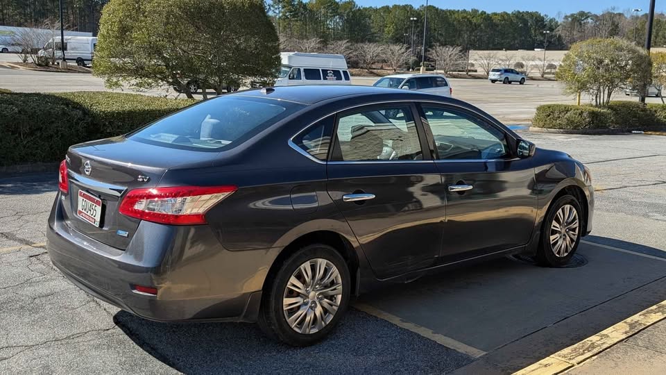 2013 Nissan Sentra SV Sedan 4D photo 4