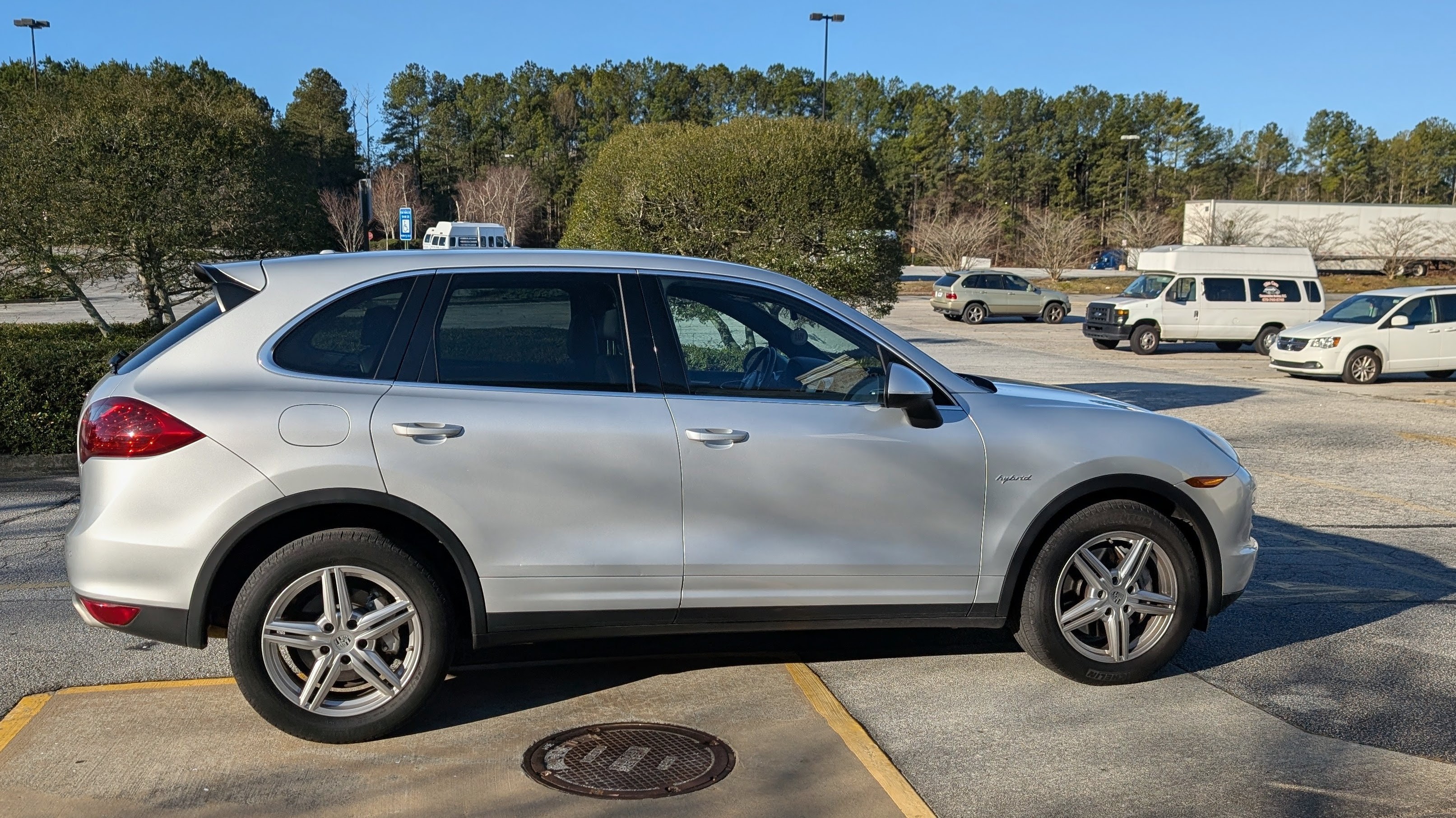 2014 Porche Cayenne S-Hybrid photo 7
