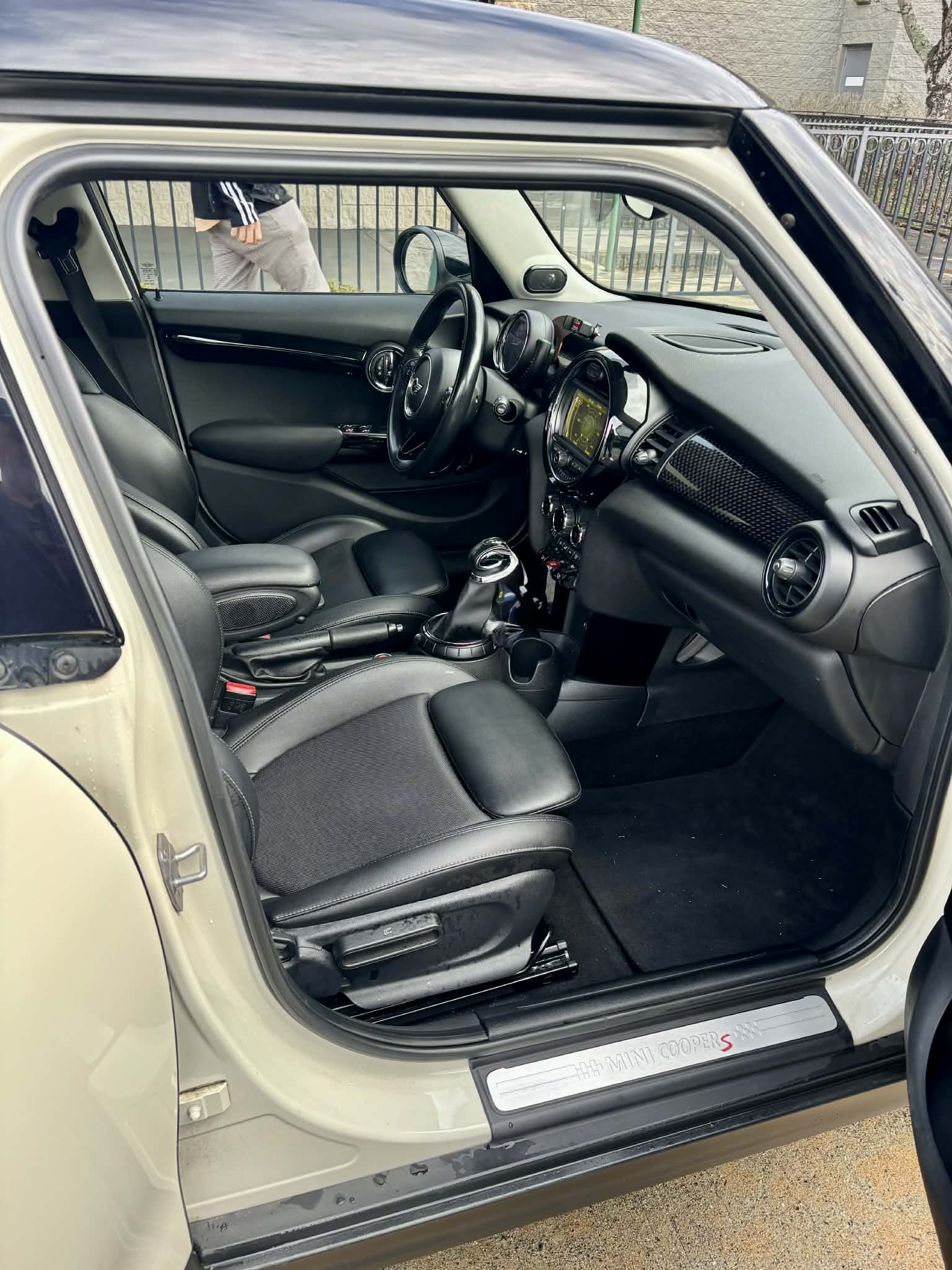 2016 Mini Cooper S photo 8