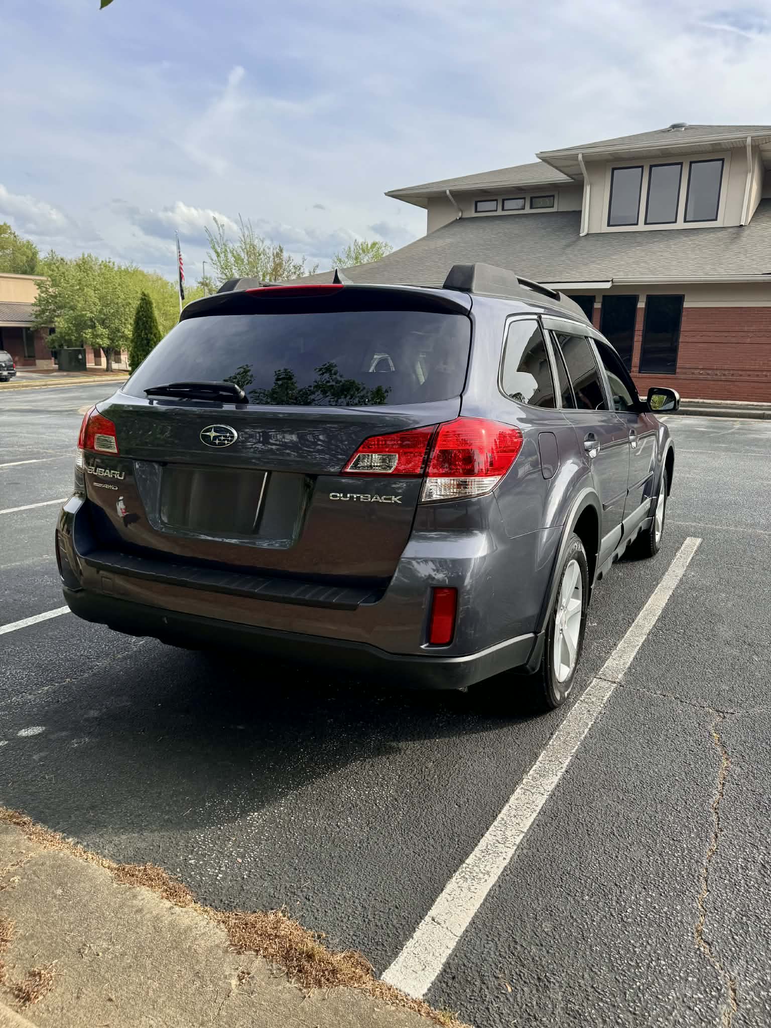 2014 Subaru Outback photo 7