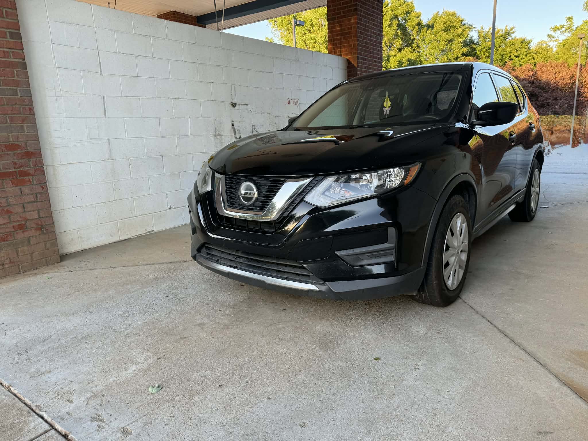 2020 Nissan Rogue S photo 3