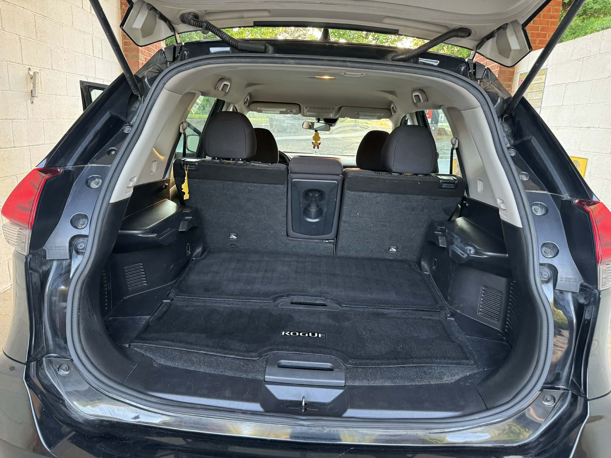 2020 Nissan Rogue S photo 7