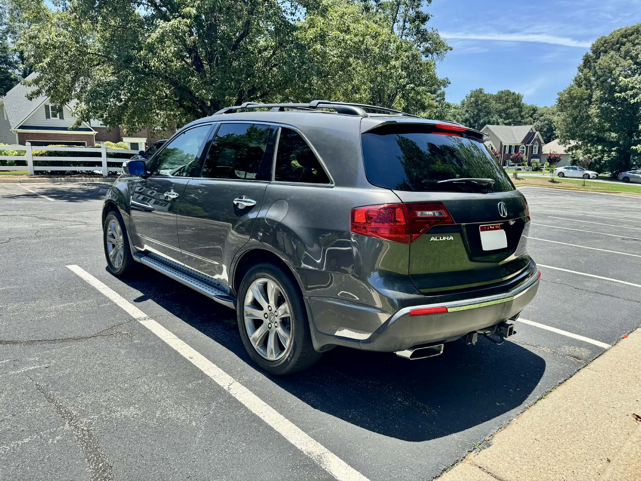 2011 Acura MDX SH-AWD w/Advance w/RES photo 4