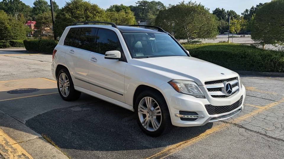 2014 Mercedes-Benz GLK 350 photo 2