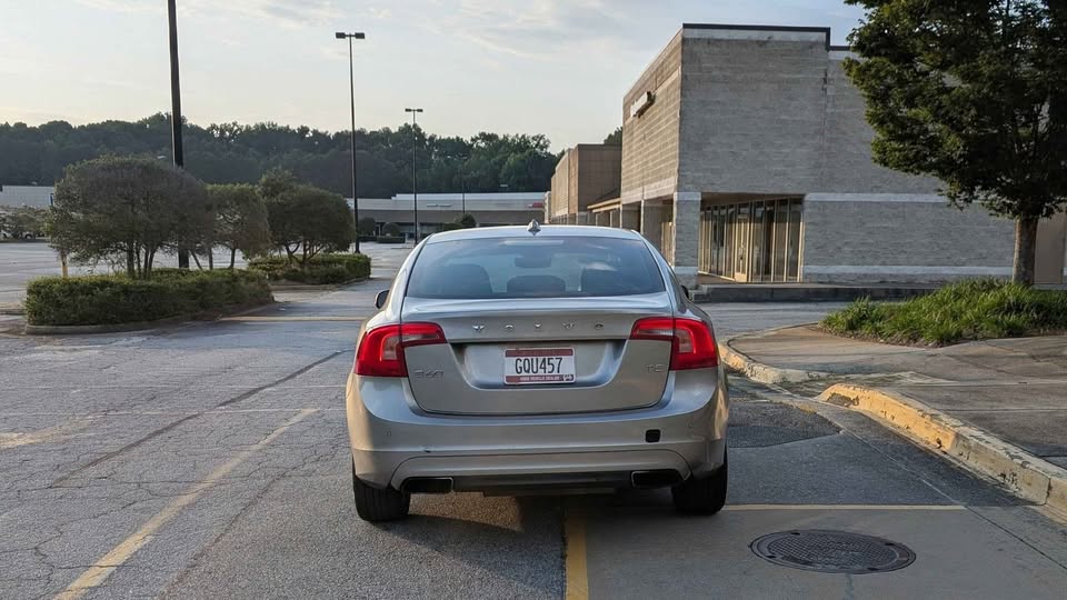 2016 Volvo s60 T5 Premier Sedan 4D photo 6