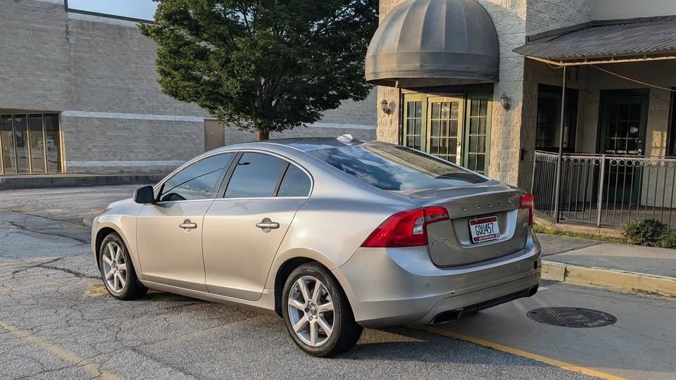 2016 Volvo s60 T5 Premier Sedan 4D photo 7