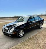 2009 Mercedes-Benz E 320 Bluetec photo 2