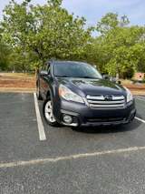 2014 Subaru Outback photo 1