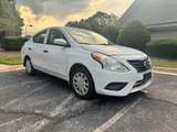 2018 Nissan Versa S photo 3